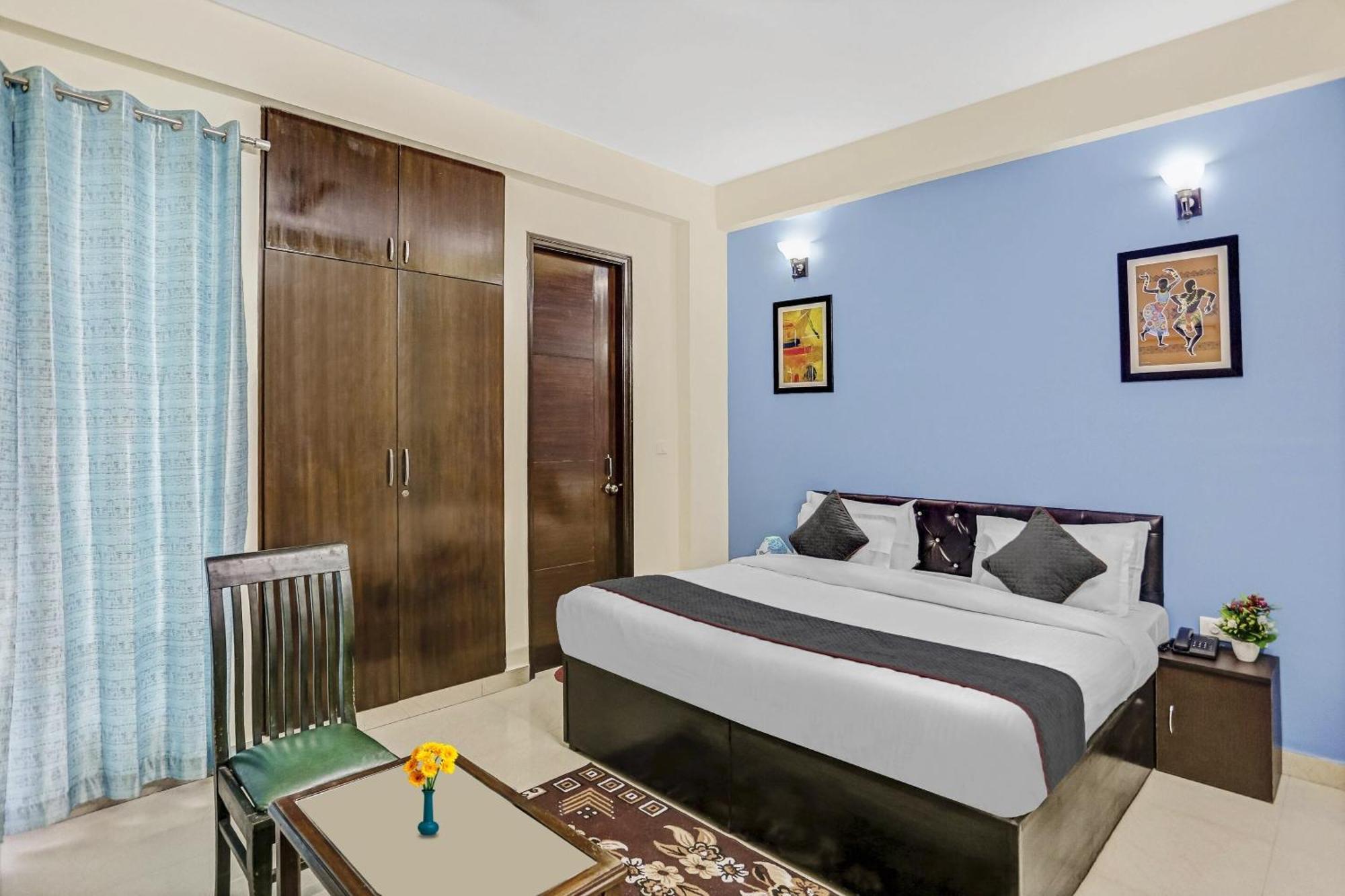 Townhouse Rumaisa Indirapuram Bagian luar foto